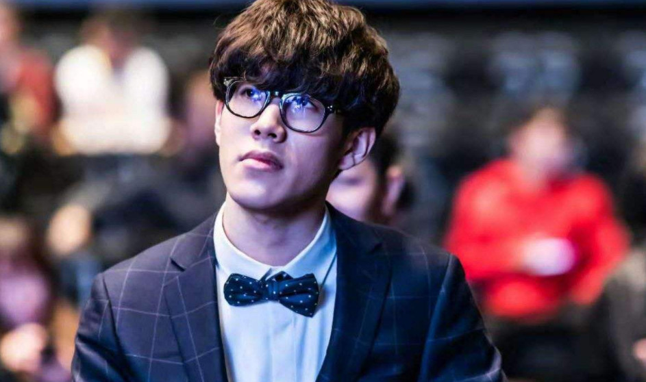 体育博弈“滚球（In-play）”技巧：解析比赛最后 10 分钟水位剧降时的博弈机会。（滚球（In-play）实战：把握最后10分钟水位骤降的博弈契机）